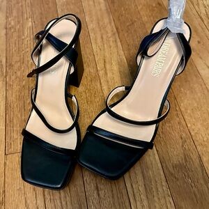 Dream Pairs Black Strappy Heels